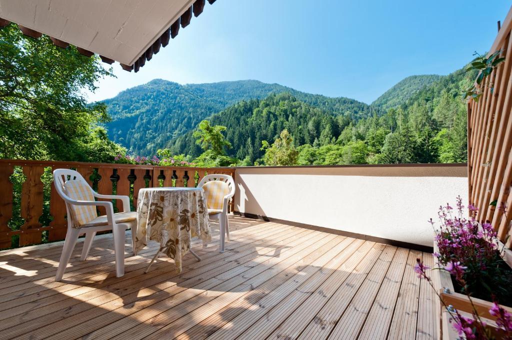 Gasthof Zur Sonne 카르다노 객실 사진